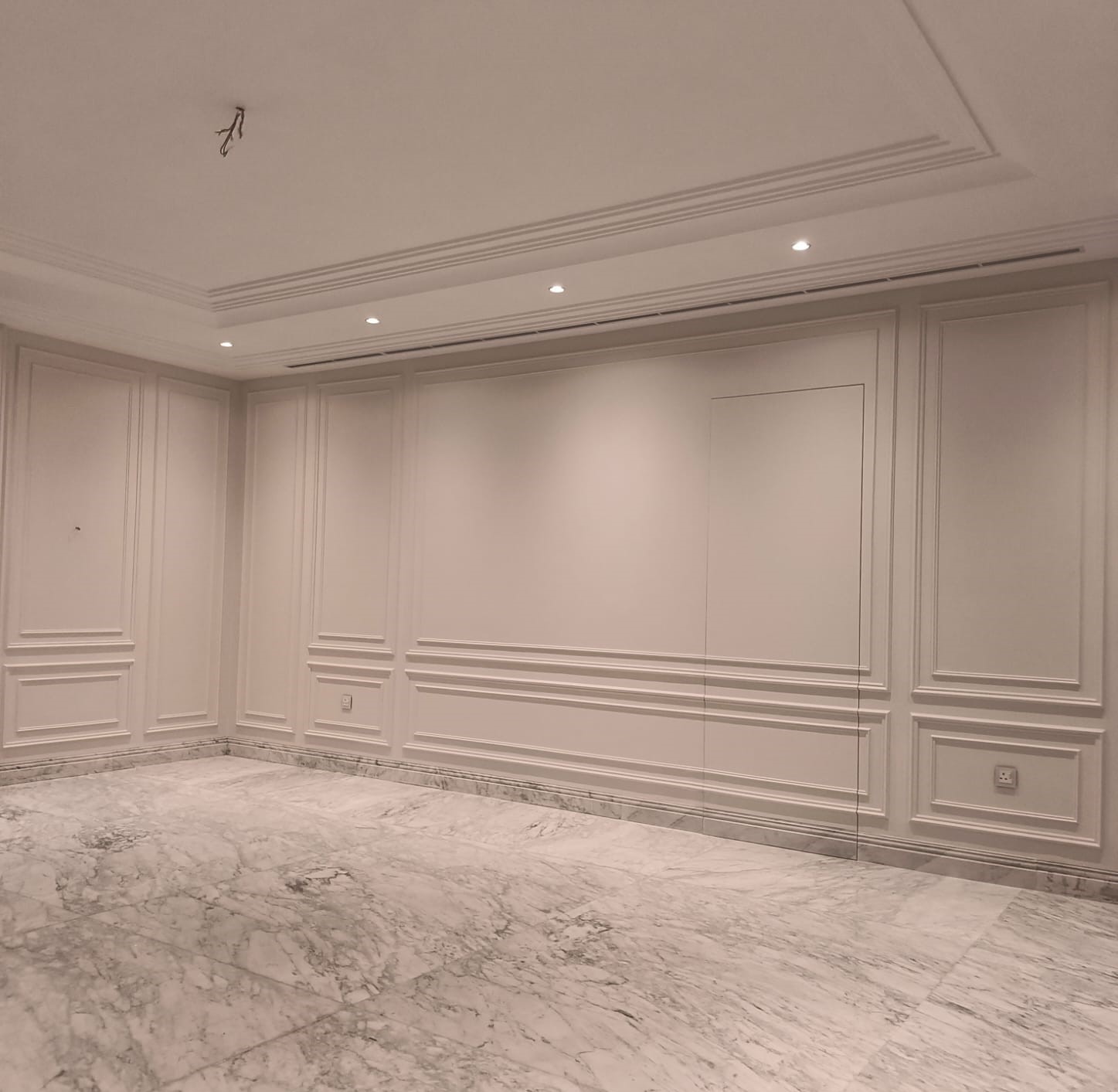 معلم دهانات وديكورات